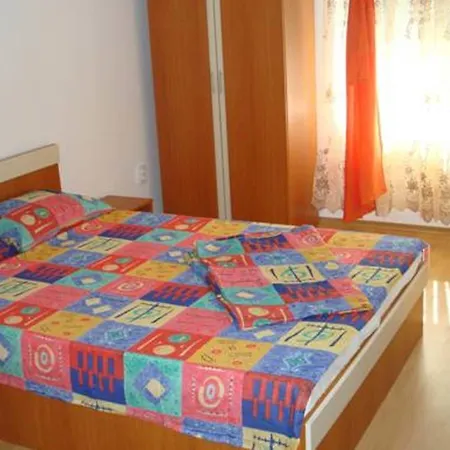 Πανσιόν Casa Stefy *